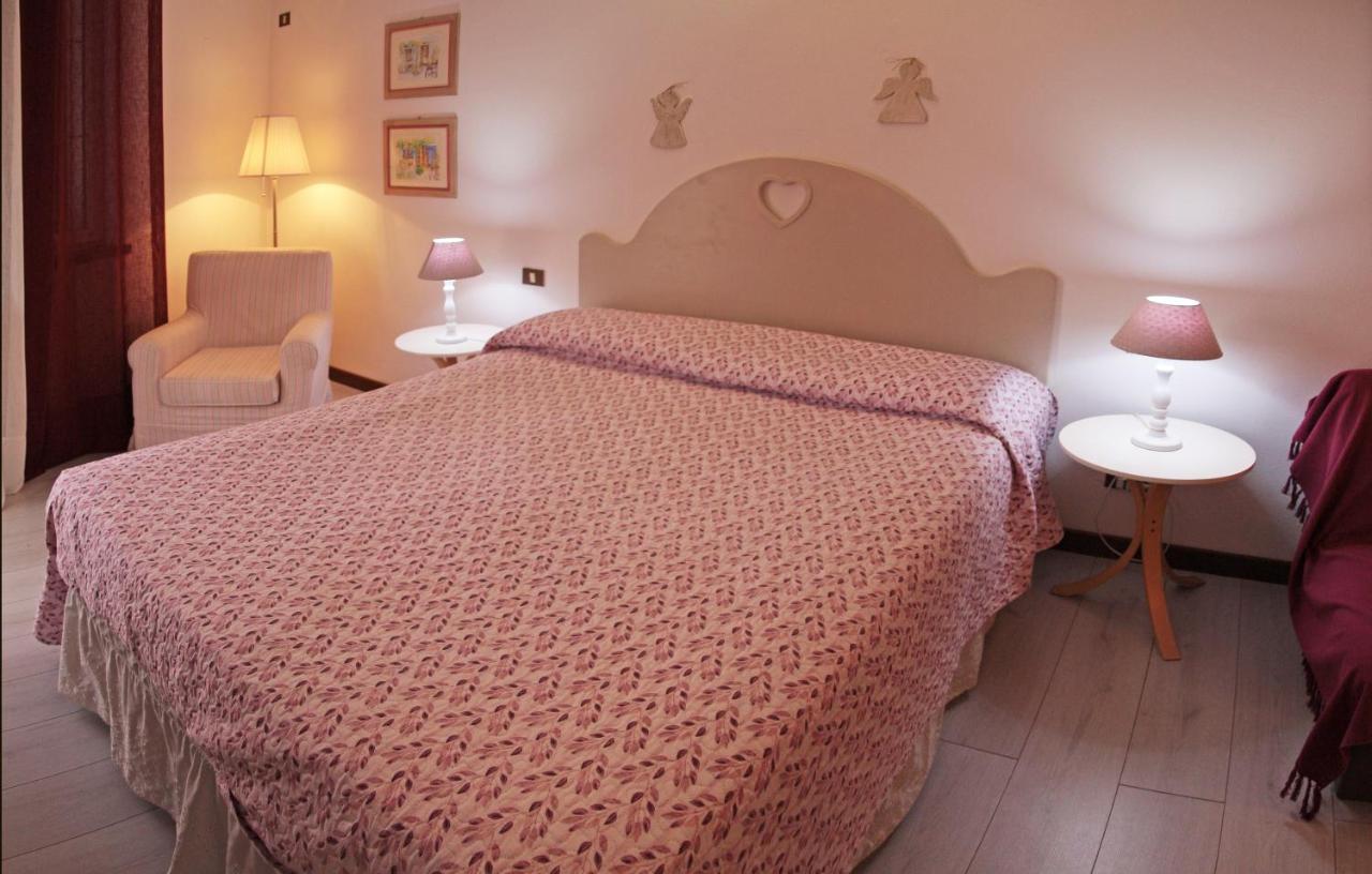 Casa Margherita Affittacamere B&B 폴로니카 외부 사진
