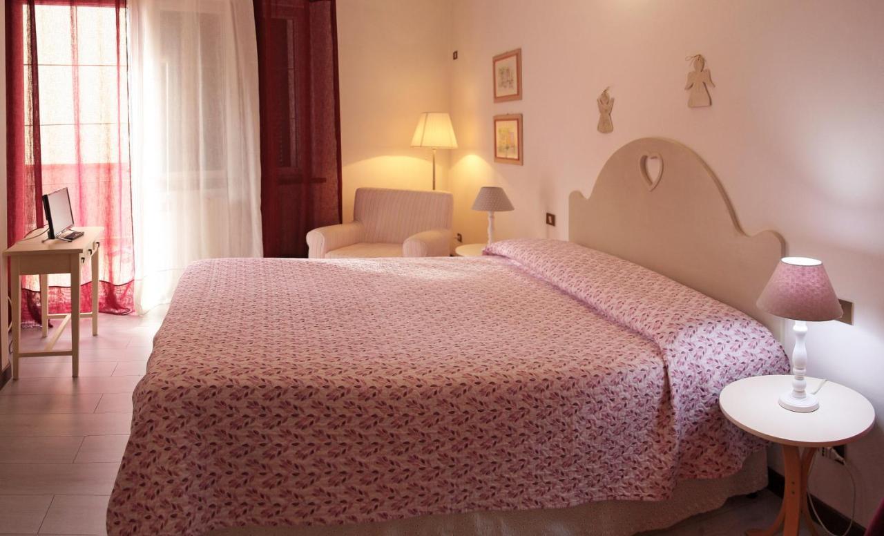 Casa Margherita Affittacamere B&B 폴로니카 외부 사진